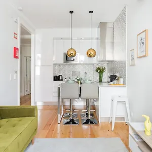 Augusta Street 213 - 3 Esq Apartment