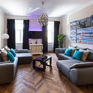 https://centerthe-rumbach-suite.inbudapesthotels.com