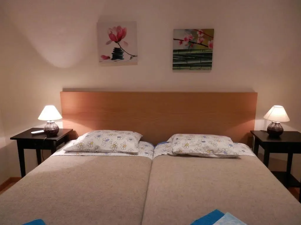 Cozy Apartment In Center Lissabon 0*,