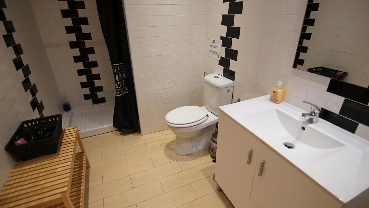 Cozy Apartment In Center Lissabon
